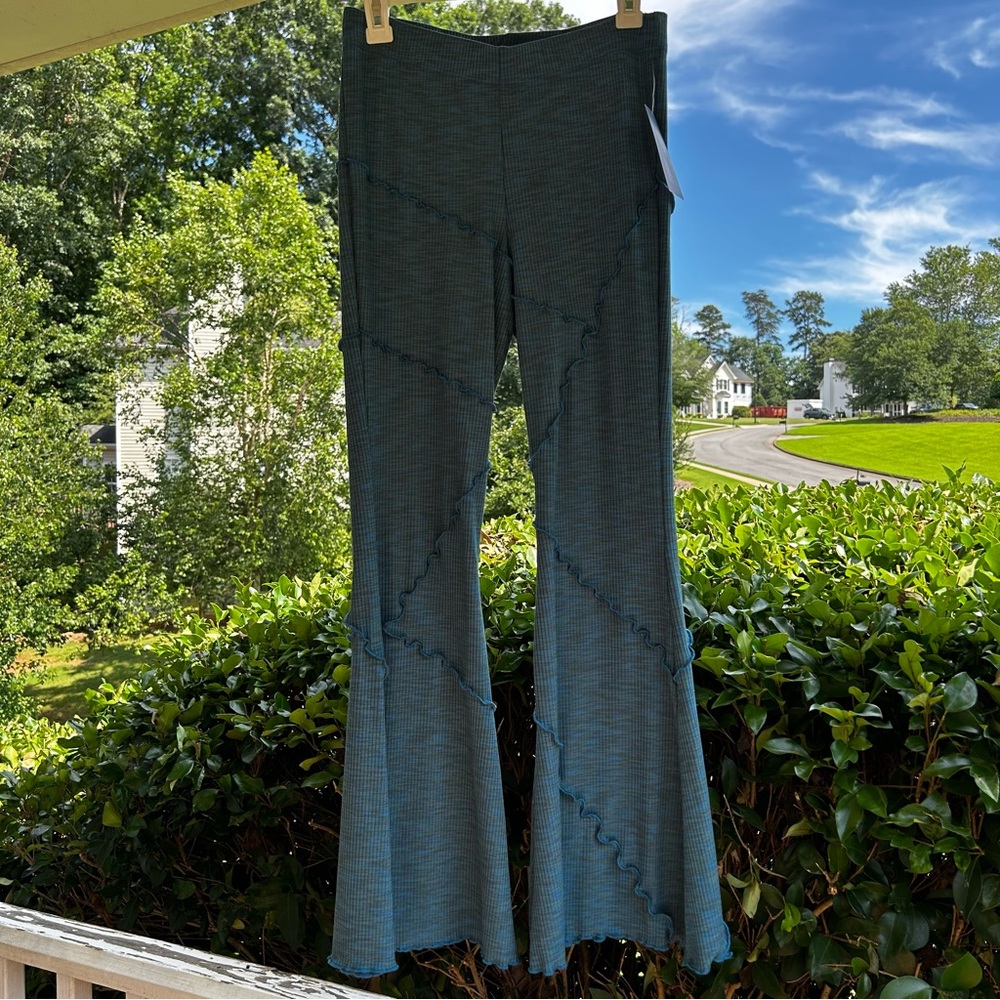 Wild Fable Blue Space Dye Ruffle Lettuce Edge Flare Pants S-NWT!!!